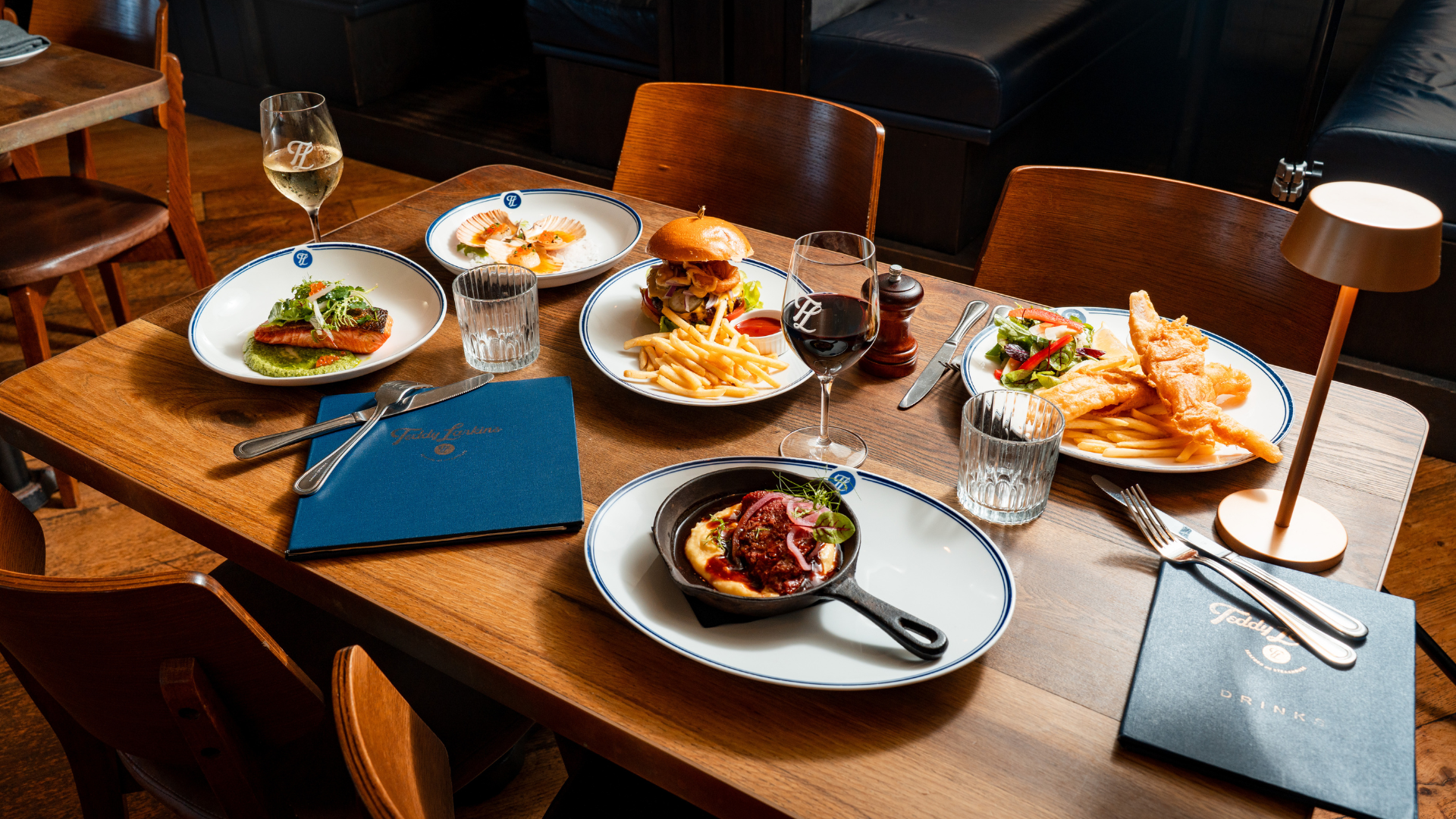 Harbord Diggers | Community groups Northern Beaches | Charities Sydney | Charities Northern Beaches - Mother's Day - illustration 0d82f72b-8cd5-4497-80ec-f5ae3ba6ec2b