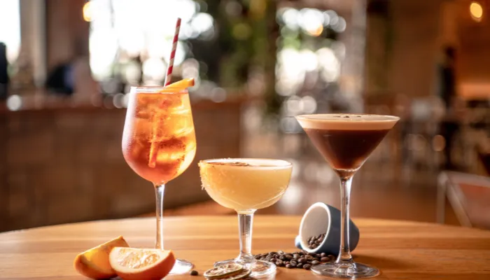 Main Bar