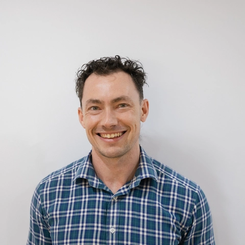 Mounties Care - NEW layout - illustration d6471daf-3d1f-422b-a915-c6c7138db864