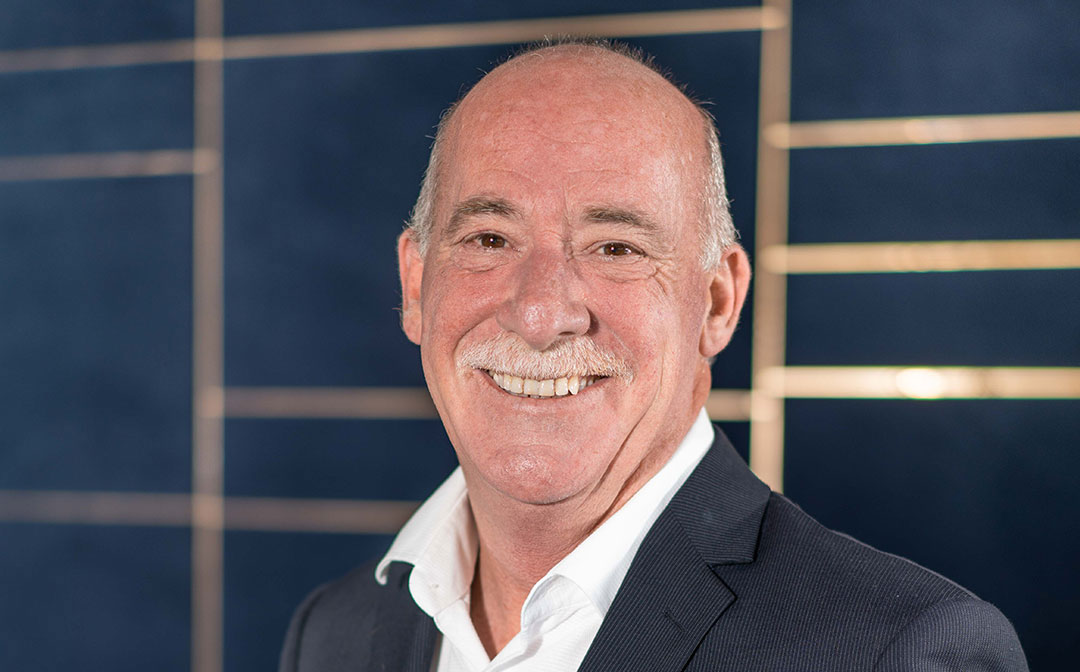  Close Shave For Mounties Group Executives Will Help To Fight Cancer